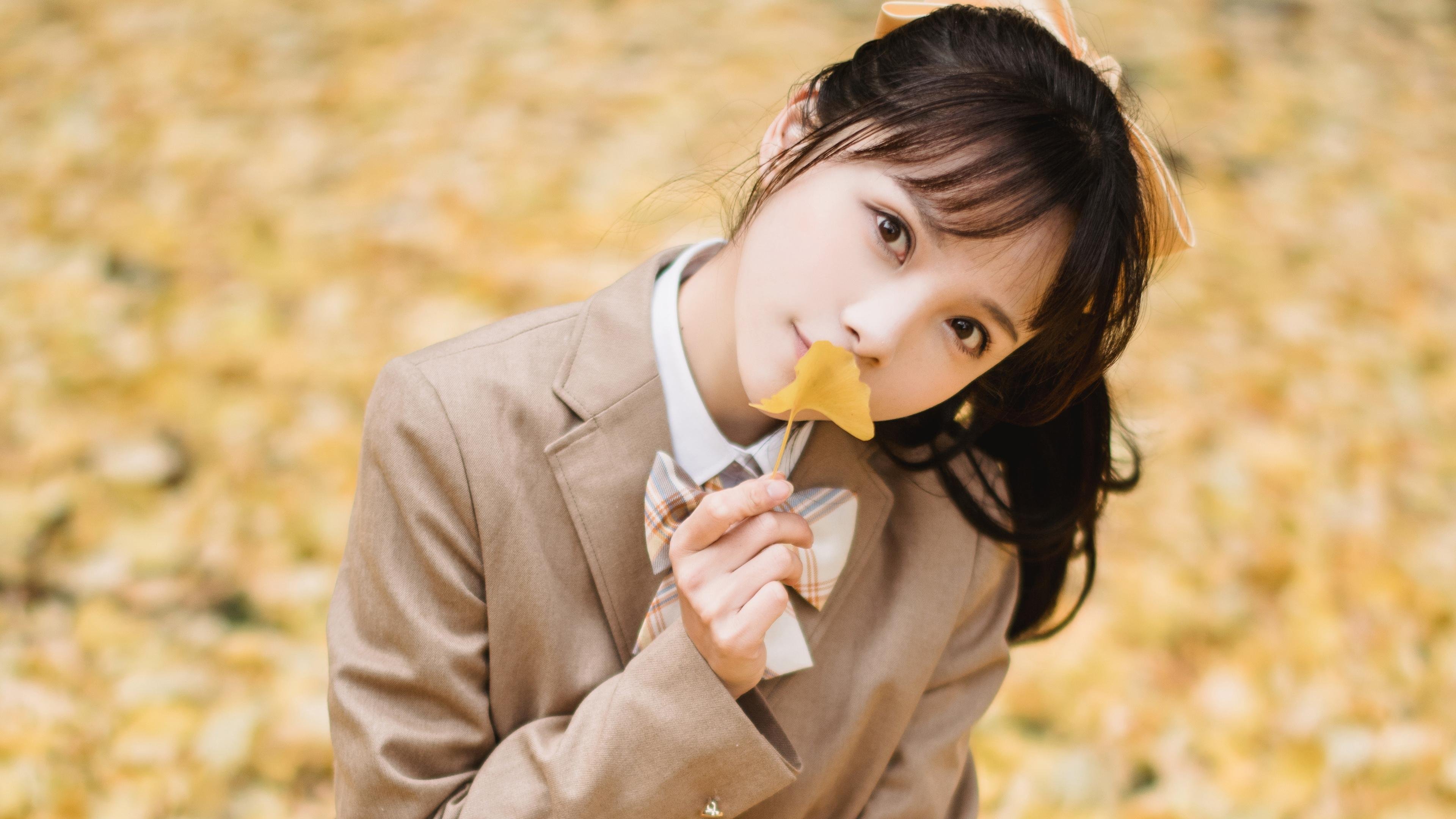 西甲球队通过视觉反应测试强化短距离配合默契度，西甲镜头